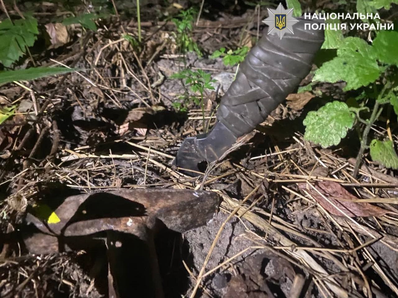 На Бориспільщині чоловік під час сварки вдарив родича ножем у живіт