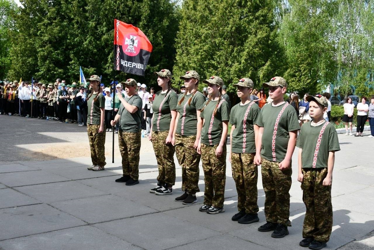 У Макарові відбувся територіальний етап гри «Сокіл» («Джура») (ФОТО)