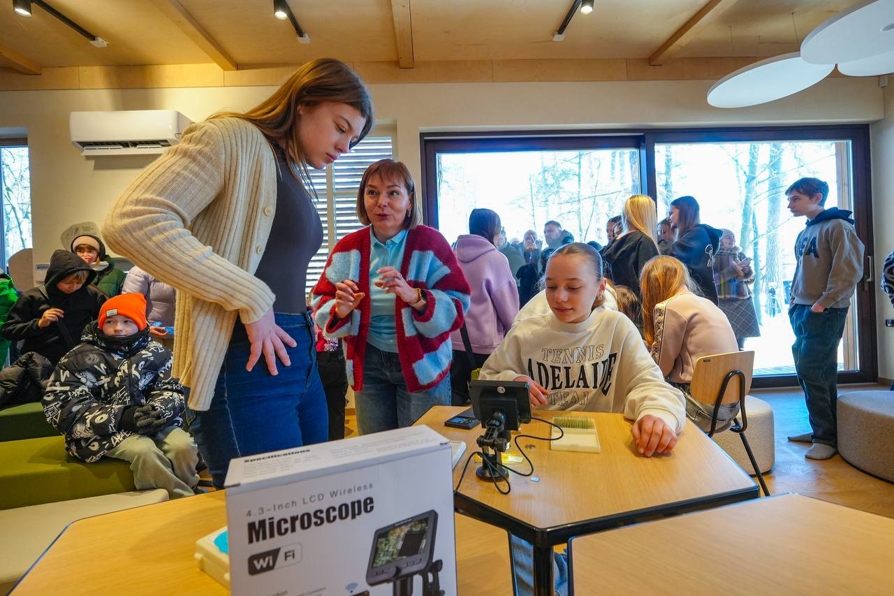 У парку «Олівці» в Бучі відкрили Bucha Forest Classroom — лісовий клас для дітей (ФОТО)