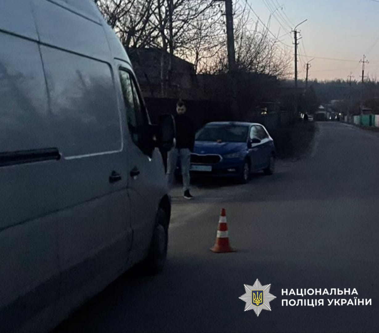 Поліція Київщини розслідує обставини аварії, в якій постраждала малолітня