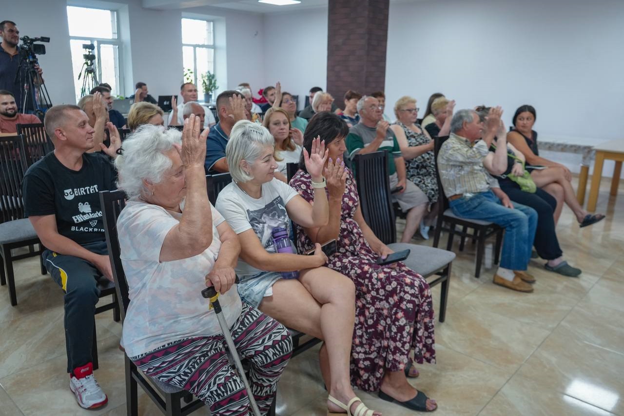 Жителі Мироцького на Бучанщині підтримали концепцію відновлення житла за проєктом HOPE