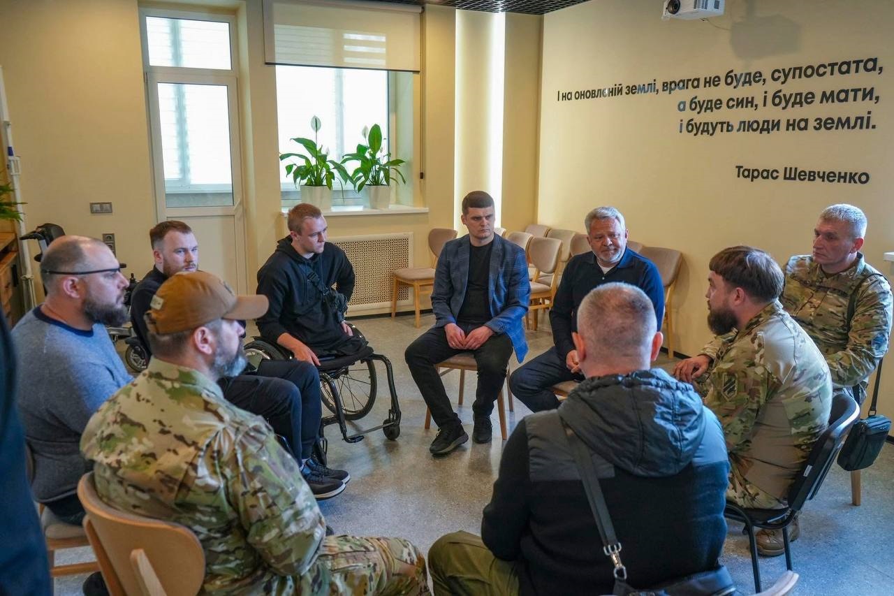 У Бучі понад 400 ветеранів і родин військових вже отримують супровід «ВетеранПРО»