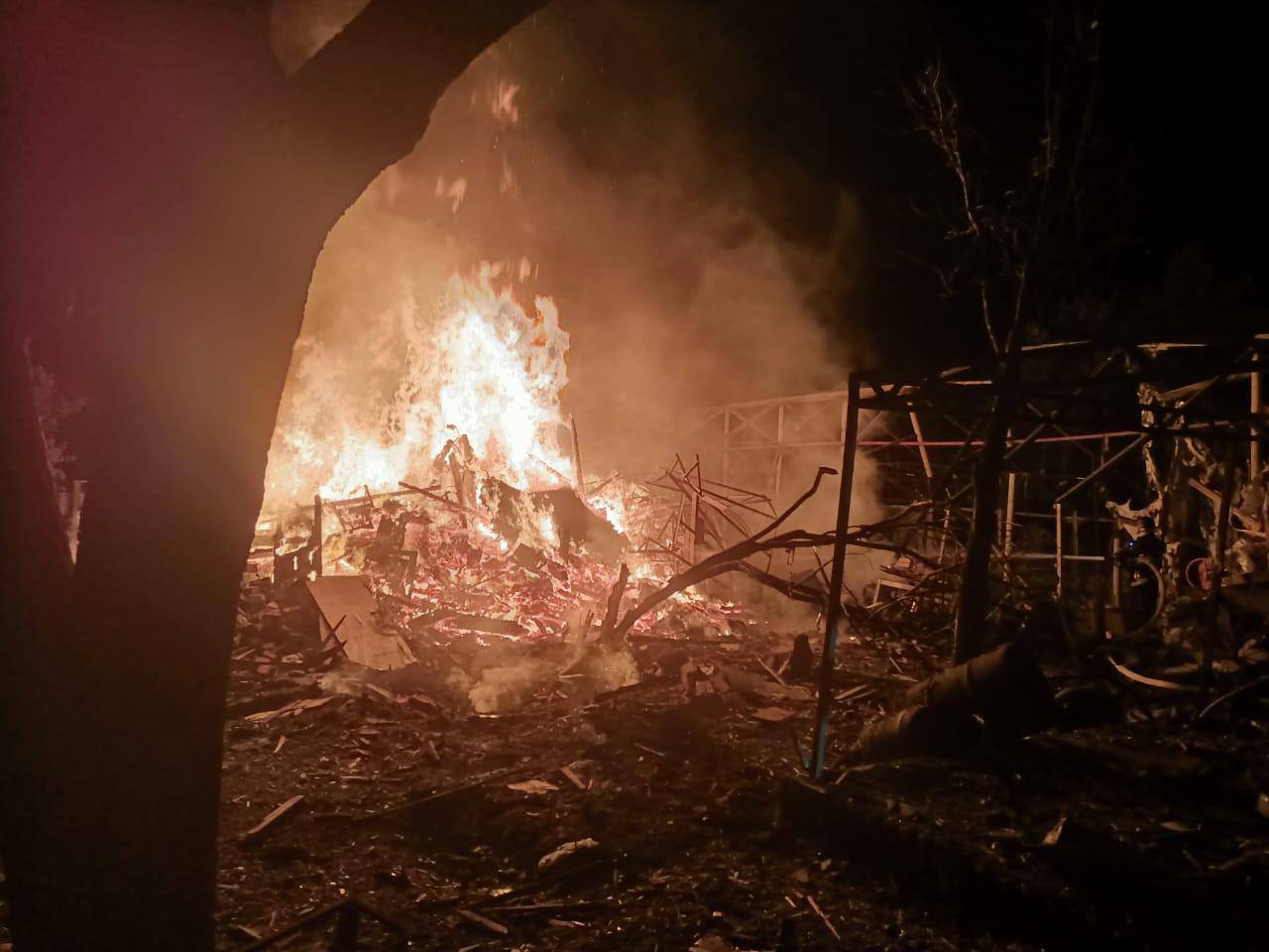 Нічна атака БпЛА на Київщину: у Бучанському районі постраждали три жінки