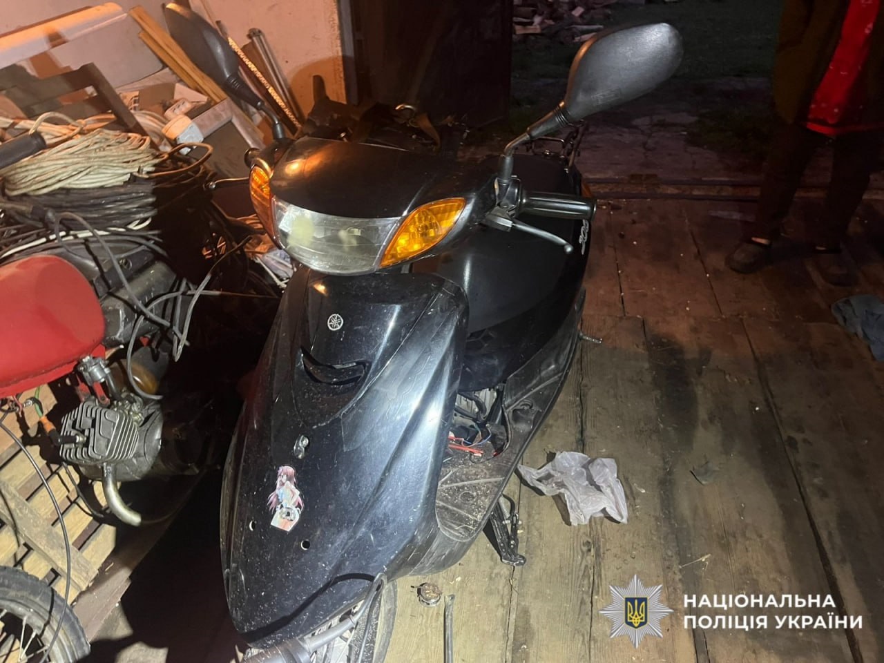 У Вишгородському районі викрали скутер із гаража: зловмиснику повідомили про підозру